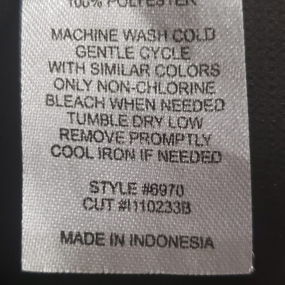 Intermission 4 gathered scoop neck textured zipper detail - Picture 6 of 10